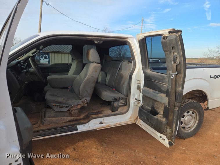 image for item ET1466 2011 Ford F150 Ext. Cab pickup truck