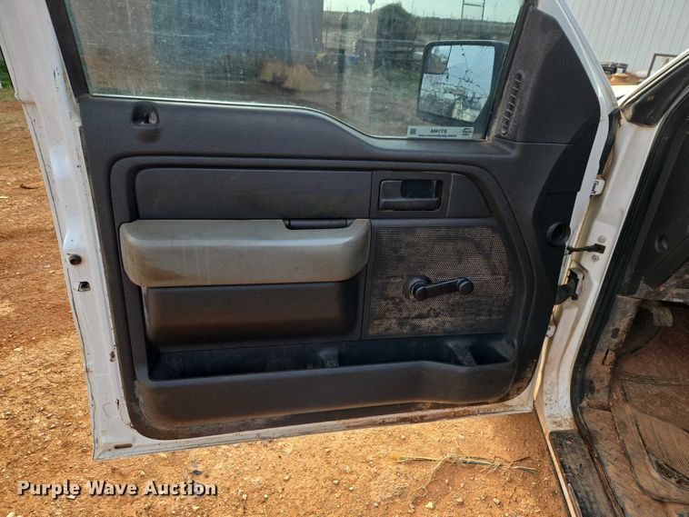 image for item ET1466 2011 Ford F150 Ext. Cab pickup truck