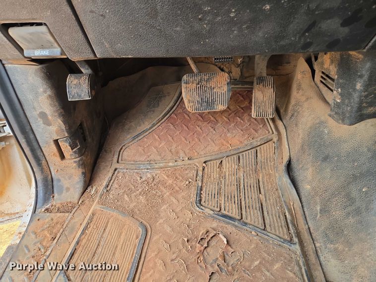 image for item ET1466 2011 Ford F150 Ext. Cab pickup truck