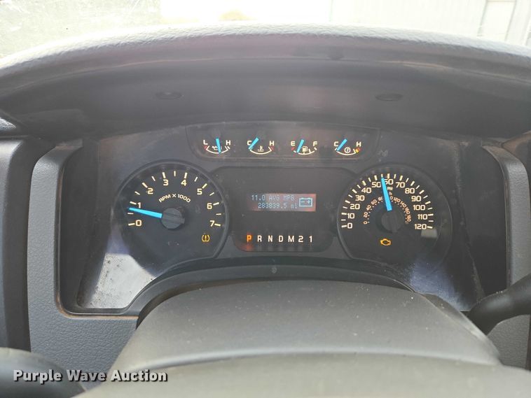 image for item ET1466 2011 Ford F150 Ext. Cab pickup truck