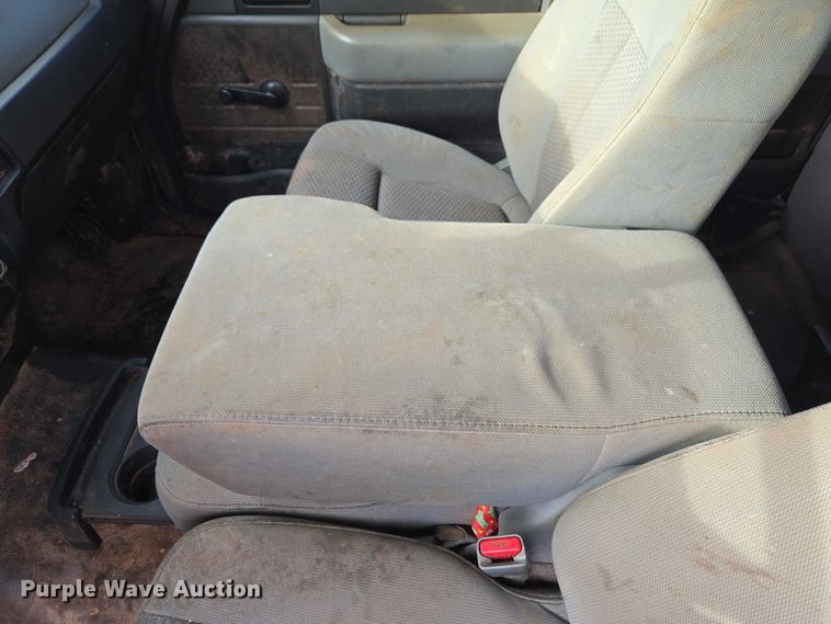 image for item ET1466 2011 Ford F150 Ext. Cab pickup truck