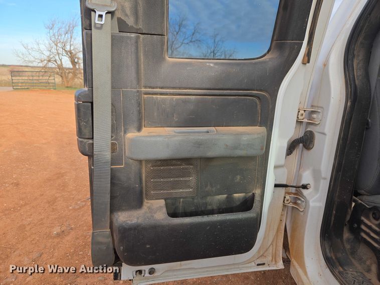 image for item ET1466 2011 Ford F150 Ext. Cab pickup truck