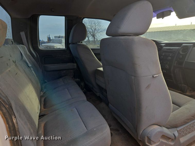 image for item ET1466 2011 Ford F150 Ext. Cab pickup truck