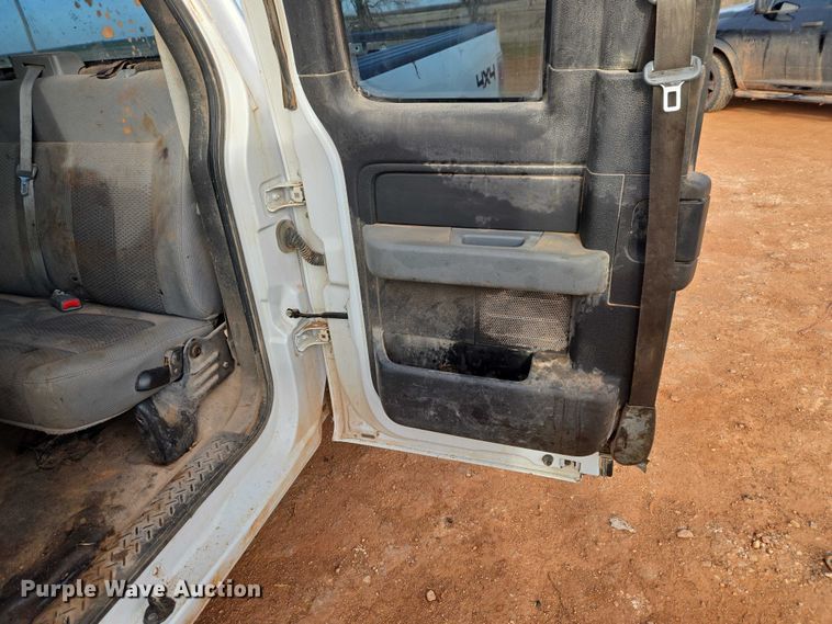 image for item ET1466 2011 Ford F150 Ext. Cab pickup truck