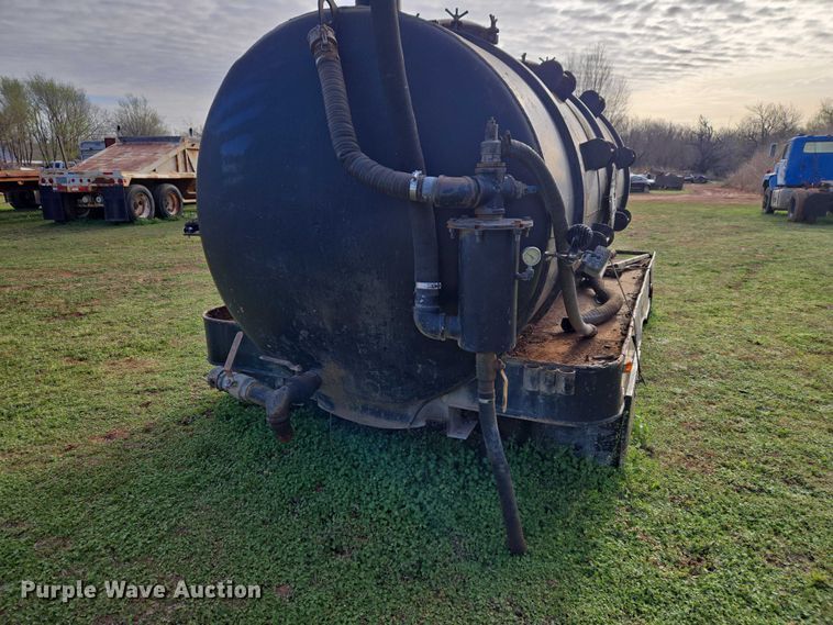 image for item ET1467 Vacuum tank bed