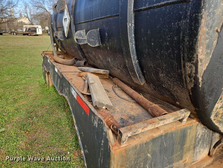 image for item ET1467 Vacuum tank bed