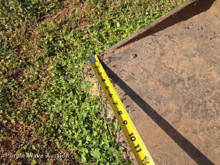 image for item ET1467 Vacuum tank bed