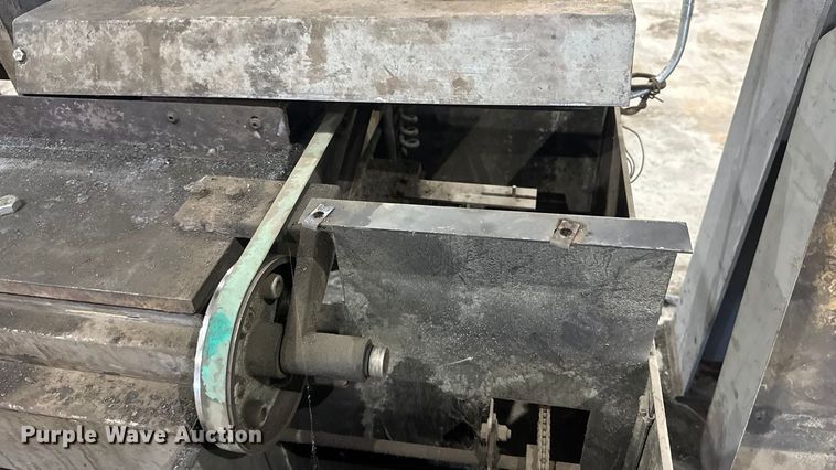 image for item ET1698 Armstrong Blum Marvel 8 Mark II vertical bandsaw