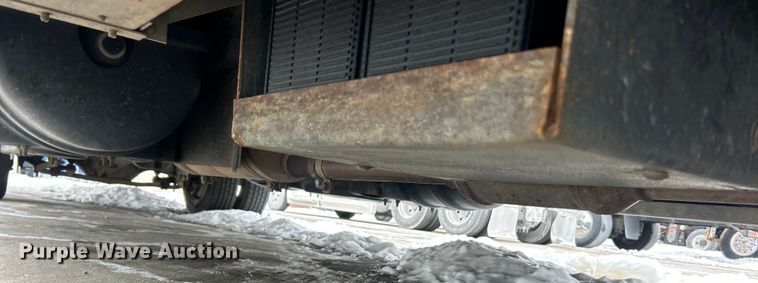 image for item ET6935 2015 Freightliner MT45 delivery truck