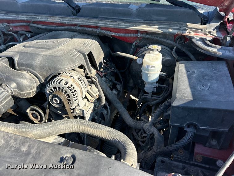 image for item ET6982 2009 Chevrolet  Silverado 1500 LT Crew Cab pickup truck