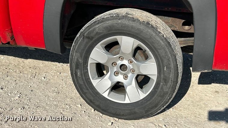 image for item ET6982 2009 Chevrolet  Silverado 1500 LT Crew Cab pickup truck