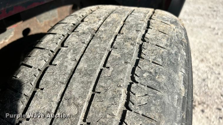 image for item ET6982 2009 Chevrolet  Silverado 1500 LT Crew Cab pickup truck