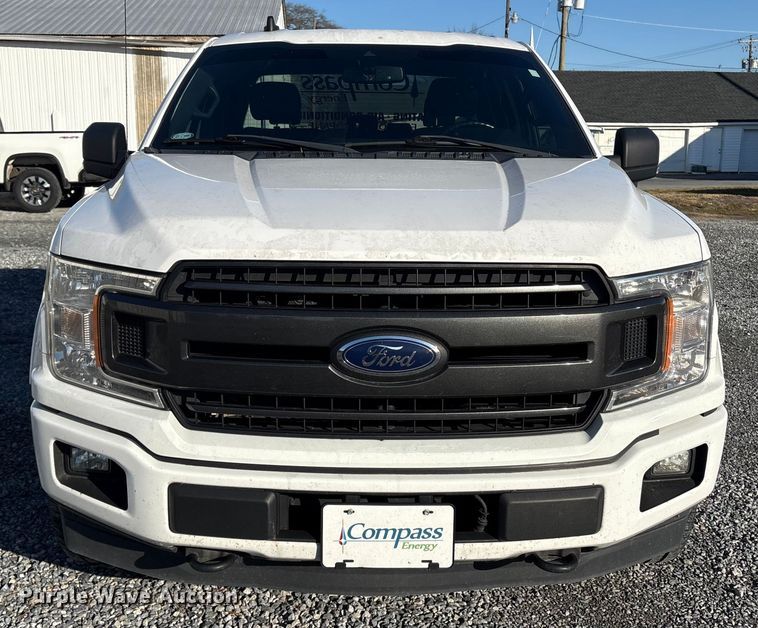 image for item ET8640 2019 Ford F150 Ext. Cab pickup truck