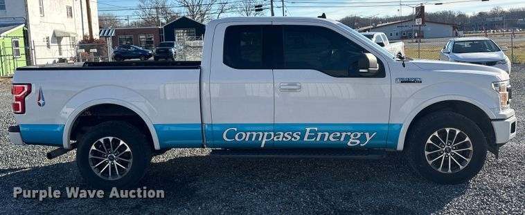 image for item ET8640 2019 Ford F150 Ext. Cab pickup truck