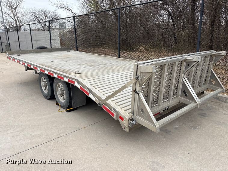 image for item EU0318 2018 M.H. Eby, Inc equipment trailer