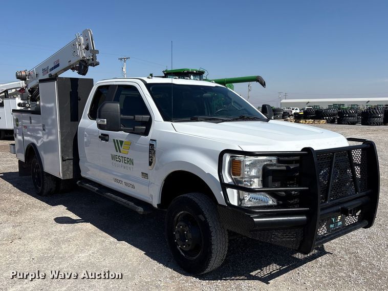 image for item EU4976 2020 Ford F350 Super Duty XL Ext. Cab utility bed pickup truck