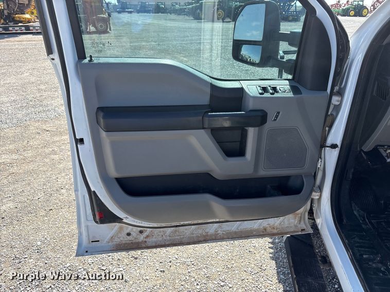 image for item EU4976 2020 Ford F350 Super Duty XL Ext. Cab utility bed pickup truck