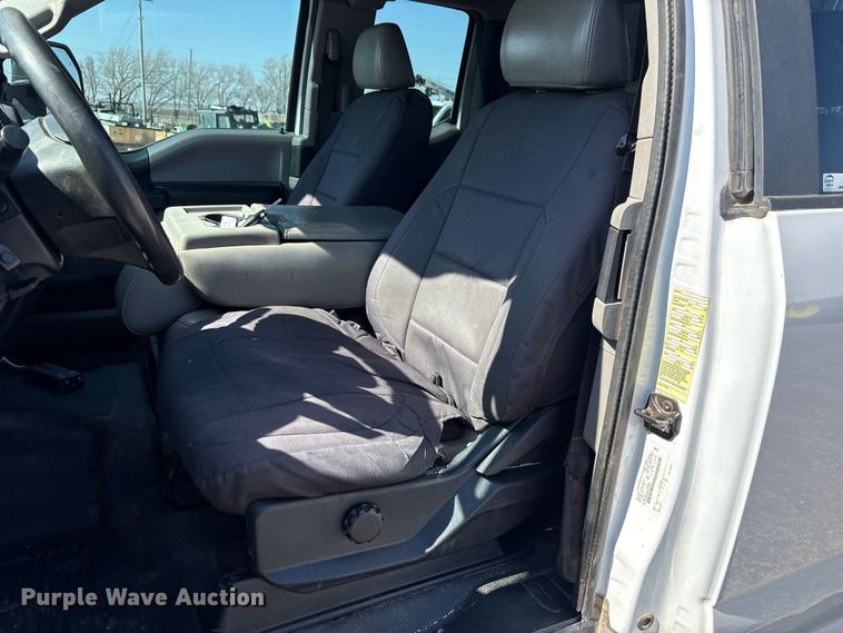 image for item EU4976 2020 Ford F350 Super Duty XL Ext. Cab utility bed pickup truck
