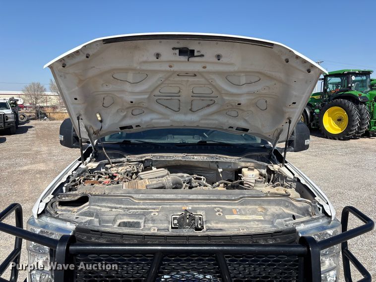 image for item EU4976 2020 Ford F350 Super Duty XL Ext. Cab utility bed pickup truck