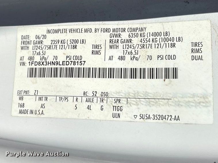 image for item EU4976 2020 Ford F350 Super Duty XL Ext. Cab utility bed pickup truck