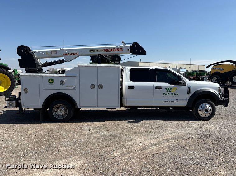 image for item EU4977 2018 Ford F550  utility / service truck