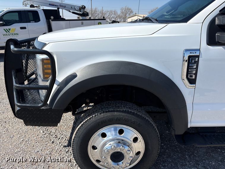 image for item EU4977 2018 Ford F550  utility / service truck