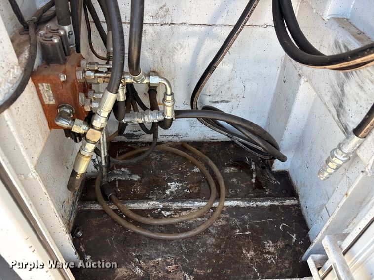 image for item EU4977 2018 Ford F550  utility / service truck