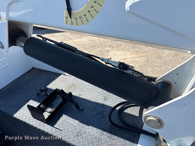 image for item EU4977 2018 Ford F550  utility / service truck