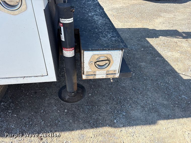 image for item EU4977 2018 Ford F550  utility / service truck