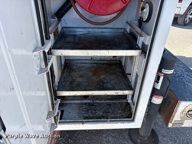 image for item EU4977 2018 Ford F550  utility / service truck