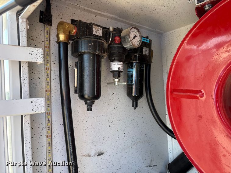 image for item EU4977 2018 Ford F550  utility / service truck