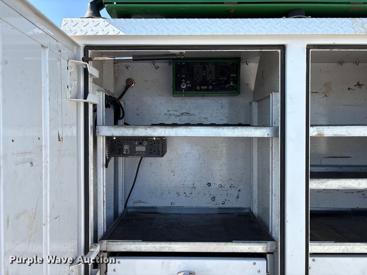 image for item EU4977 2018 Ford F550  utility / service truck