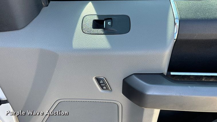 image for item EU4977 2018 Ford F550  utility / service truck