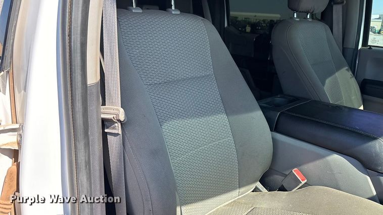 image for item EU4977 2018 Ford F550  utility / service truck