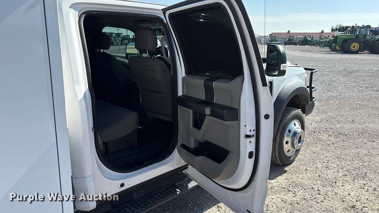 image for item EU4977 2018 Ford F550  utility / service truck