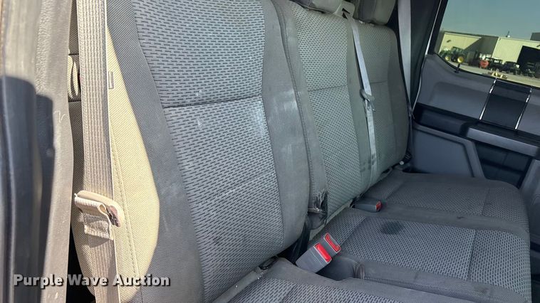 image for item EU4977 2018 Ford F550  utility / service truck