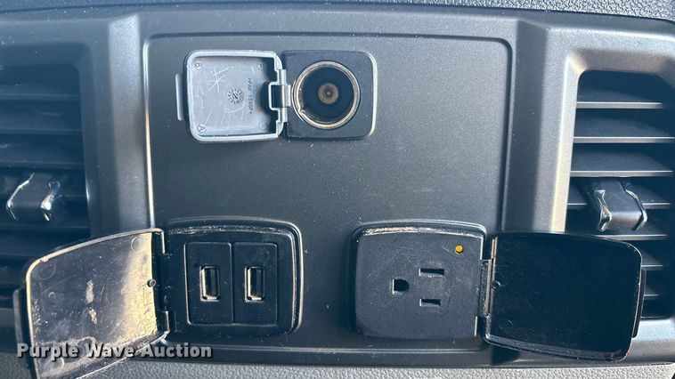 image for item EU4977 2018 Ford F550  utility / service truck