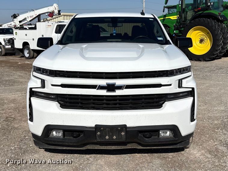 image for item EU4978 2019 Chevrolet Silverado 1500 Crew Cab pickup truck