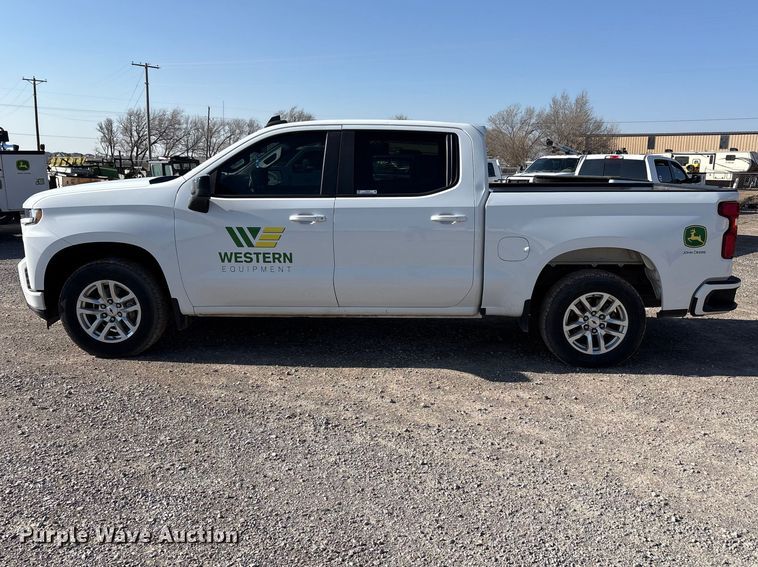 image for item EU4978 2019 Chevrolet Silverado 1500 Crew Cab pickup truck