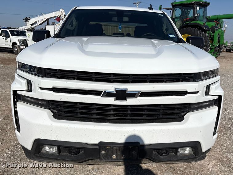 image for item EU4978 2019 Chevrolet Silverado 1500 Crew Cab pickup truck