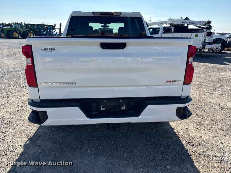 image for item EU4978 2019 Chevrolet Silverado 1500 Crew Cab pickup truck