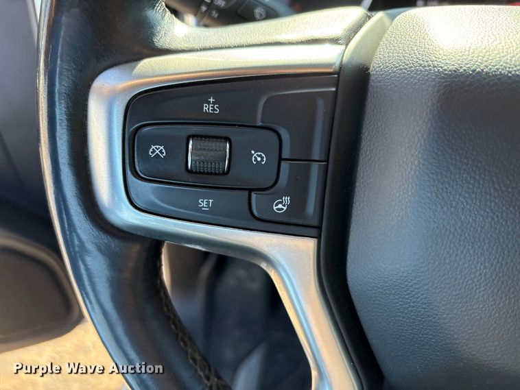 image for item EU4978 2019 Chevrolet Silverado 1500 Crew Cab pickup truck