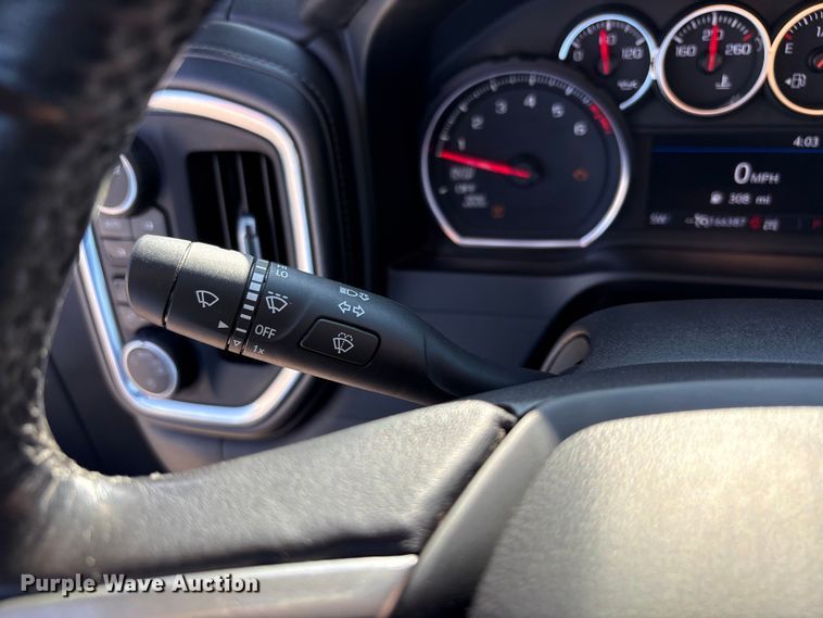 image for item EU4978 2019 Chevrolet Silverado 1500 Crew Cab pickup truck