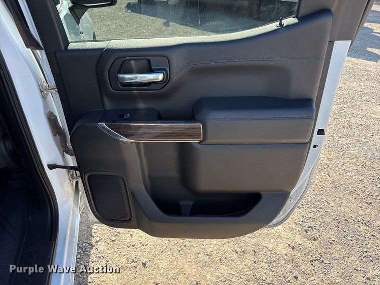 image for item EU4978 2019 Chevrolet Silverado 1500 Crew Cab pickup truck