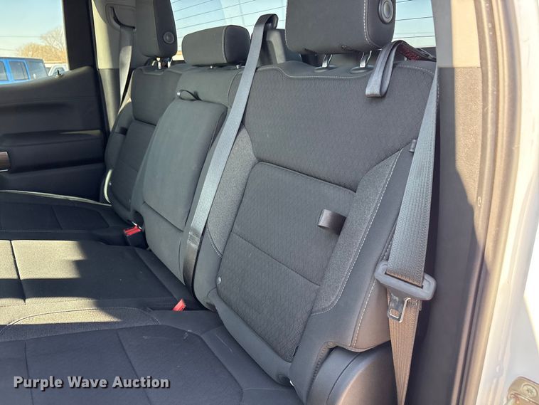 image for item EU4978 2019 Chevrolet Silverado 1500 Crew Cab pickup truck