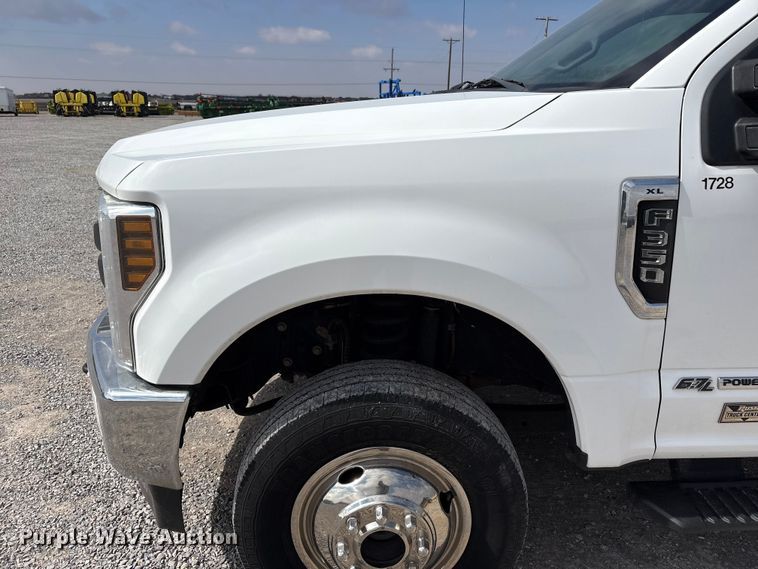 image for item EU4979 2018 Ford F350 Super Duty XL Ext. Cab utility bed pickup truck