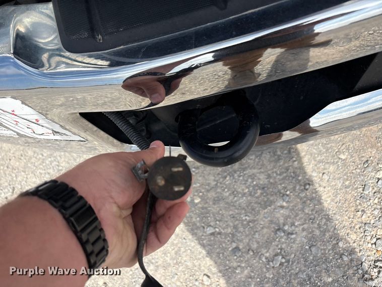 image for item EU4979 2018 Ford F350 Super Duty XL Ext. Cab utility bed pickup truck