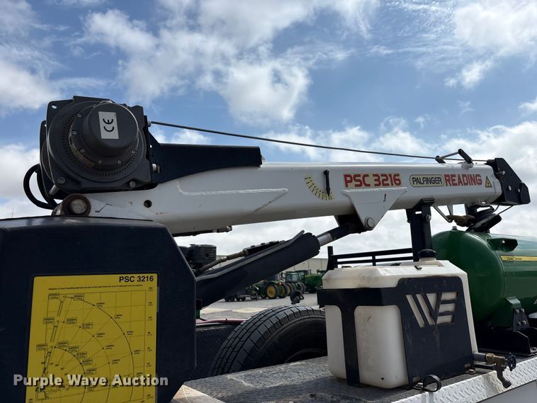 image for item EU4979 2018 Ford F350 Super Duty XL Ext. Cab utility bed pickup truck