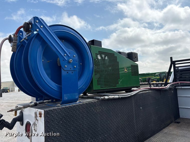 image for item EU4979 2018 Ford F350 Super Duty XL Ext. Cab utility bed pickup truck