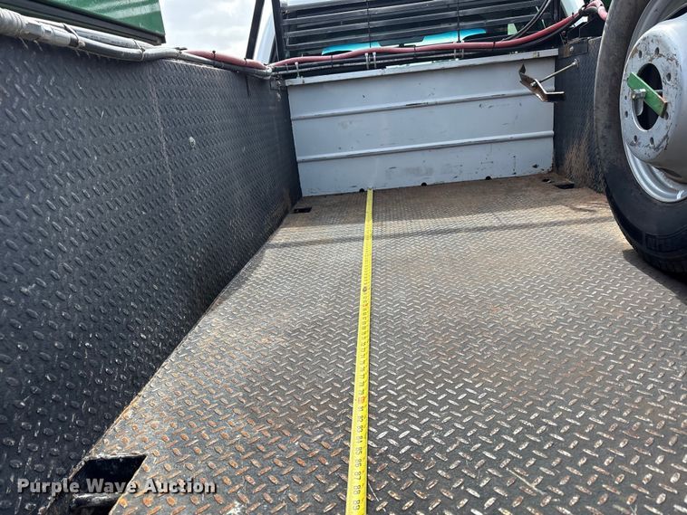 image for item EU4979 2018 Ford F350 Super Duty XL Ext. Cab utility bed pickup truck